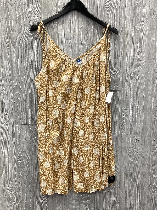 Dress Casual Short By Old Navy In Yellow, Size: Xl